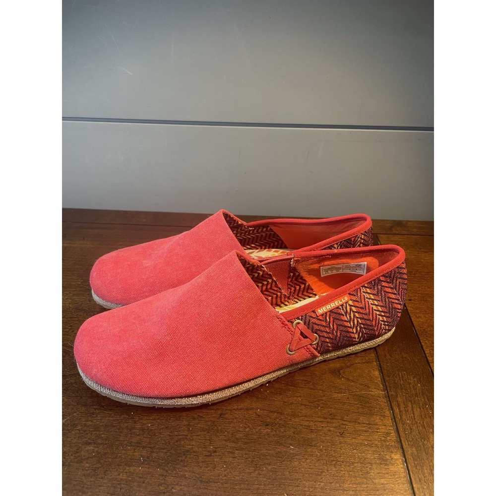 NEW MERRELL OLEANDER RED SLIP ON LOAFER SHOES WOMENS 6.5 J57666